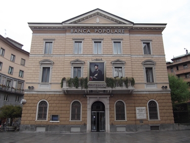 La sede in Piazza Garibaldi